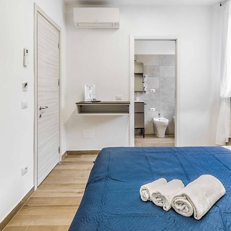 La Perla Rooms サロンノ エクステリア 写真